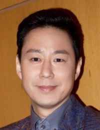 Фото актера Ким Ёнг Пил