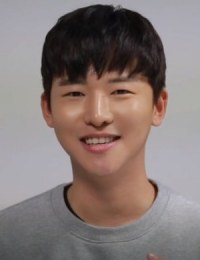 Фото актера Ким Джэ Хун