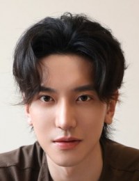 Фото актера Ванъянь Ло Жун