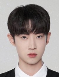 Фото актера Хуан Синь Чунь