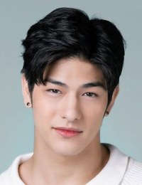 Фото актера Люк Ишикава Плоуден