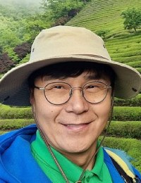 Фото актера Ли Чжун Ён