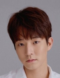 Фото актера Шин Юн Соп