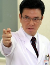 Фото актера О Ук Чоль