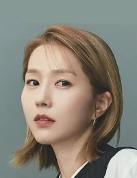 Фото актера Ли Джин