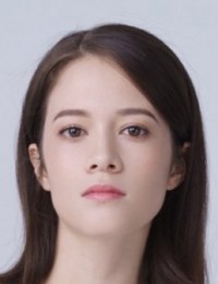 Фото актера Огаста Сюй-Холланд