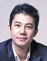 Фото актера Ли Ки Ук