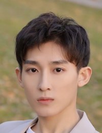 Фото актера И Цзэ