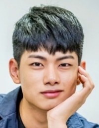 Фото актера Рю Ый Хён
