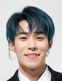 Фото актера ПИНКРЭЙ