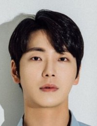 Фото актера Ким Сонг Тэ