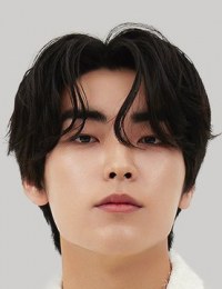 Фото актера Ким Су Гем