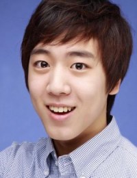 Фото актера Юн Хон Бин