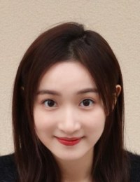 Фото актера Хэ И Ман