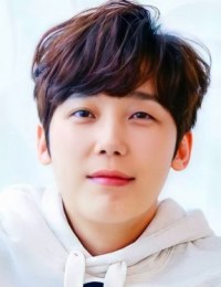 Фото актера Юн Джон Хун