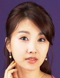 Фото актера Ли Хён Кён