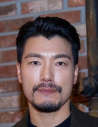 Фото актера Ян Чун Мо