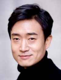 Фото актера Чо Уджин