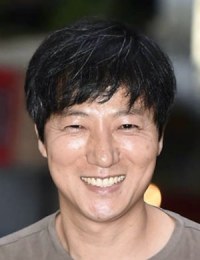 Фото актера Чон Ки Соб