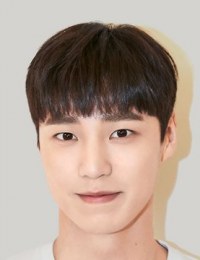 Фото актера Ли Тэ Хван