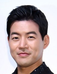 Фото актера Ли Сан Ён