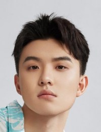 Фото актера Жэн Вэй