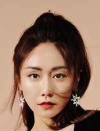 Фото актера Лю Юнь