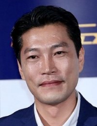 Фото актера Чхве Гви Хва