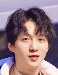 Фото актера Ю Дун