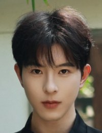 Фото актера Цю Динь Цзе