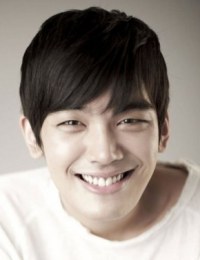 Фото актера Чон У Шик