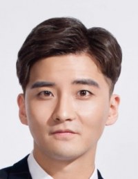 Фото актера Ян Тун