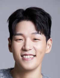 Фото актера Пак Кван Сон