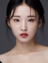 Фото актера Ли Е Джин