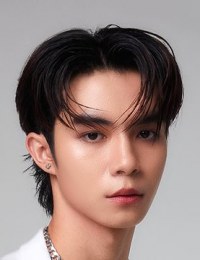 Фото актера Тангтон Джинапхоп Праттанасанти