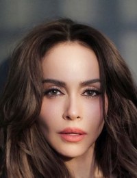 Фото актера Нат Мирия Бенедетти